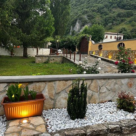 Residence Il Giardino Sul Fiume Nera Cerreto di Spoleto Exterior photo