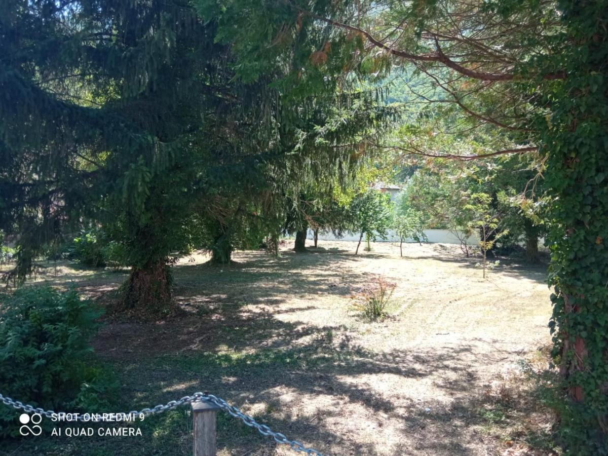 Residence Il Giardino Sul Fiume Nera Cerreto di Spoleto Exterior photo